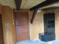 Wohnungseingang im Vorflur Wohnungseingang im Vorflur